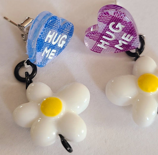 Hug Me Heart Flower Earrings