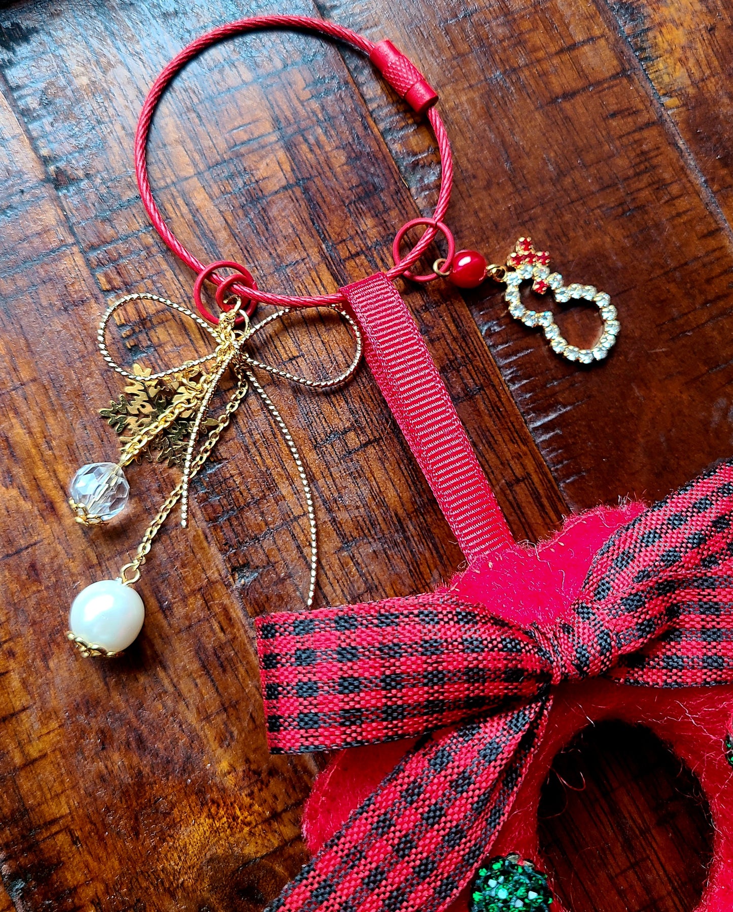 Handmade Wool Felt Mini Wreath Keychain, Bag Charm, Ornament