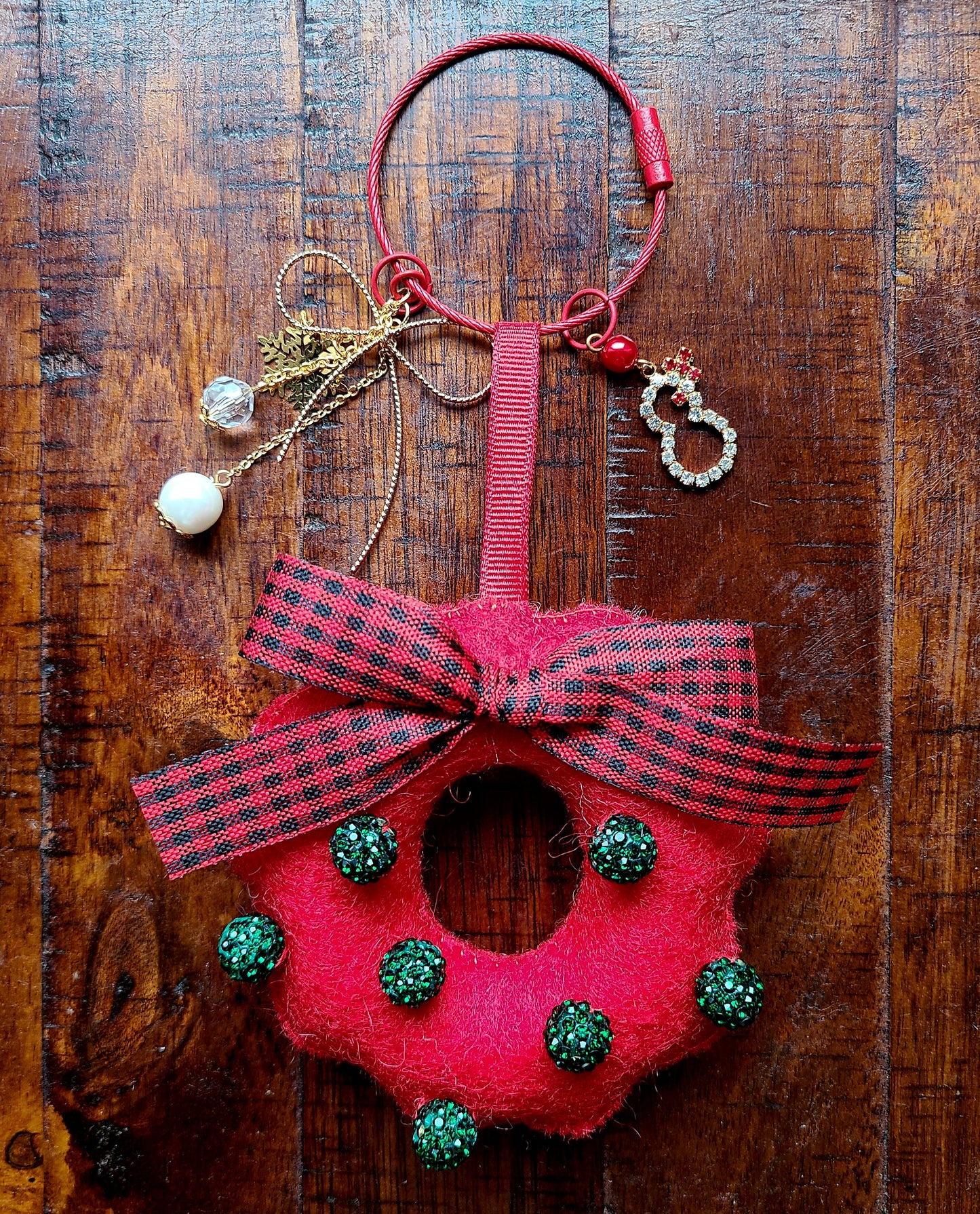 Handmade Wool Felt Mini Wreath Keychain, Bag Charm, Ornament