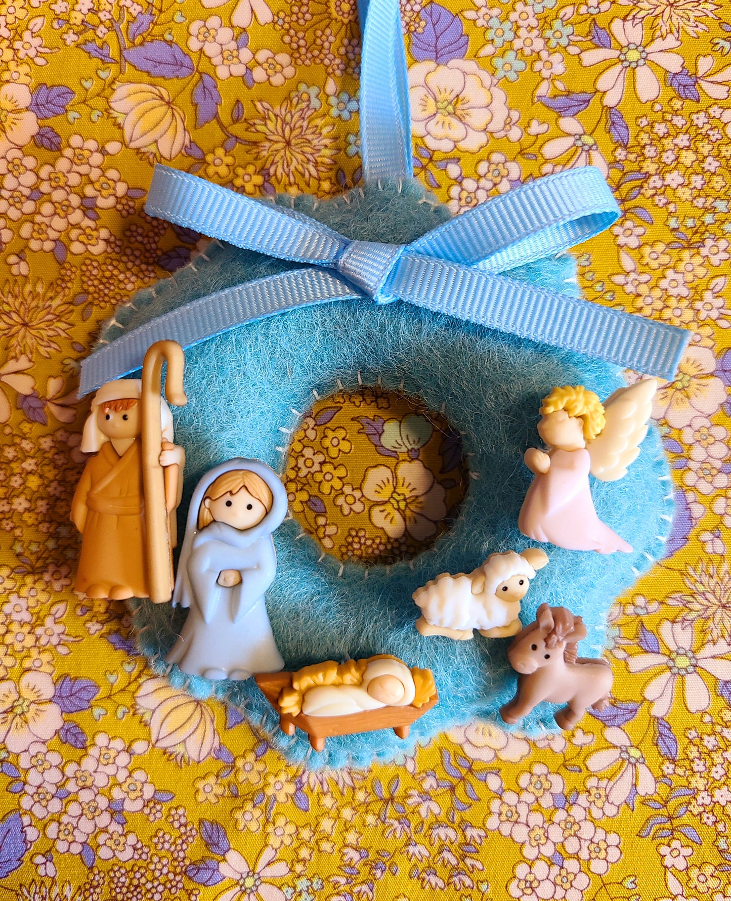 Handmade Wool Felt Wreath Christmas Ornament