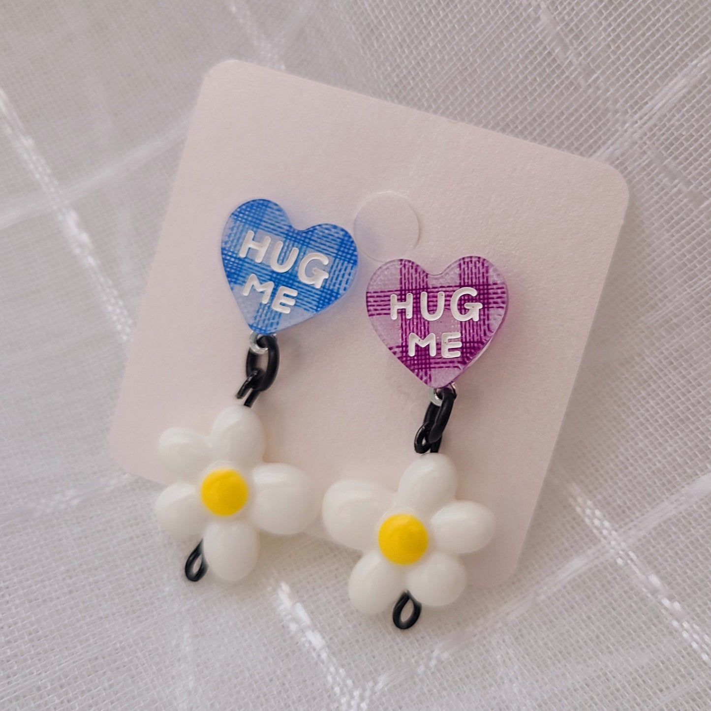 Hug Me Heart Flower Earrings