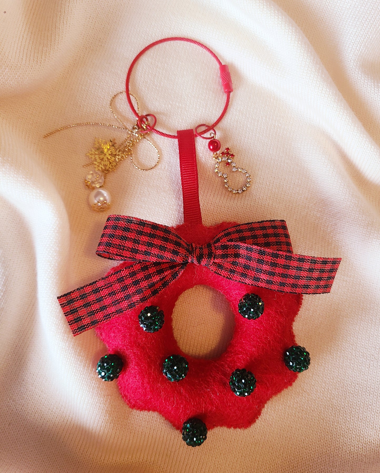 Handmade Wool Felt Mini Wreath Keychain, Bag Charm, Ornament