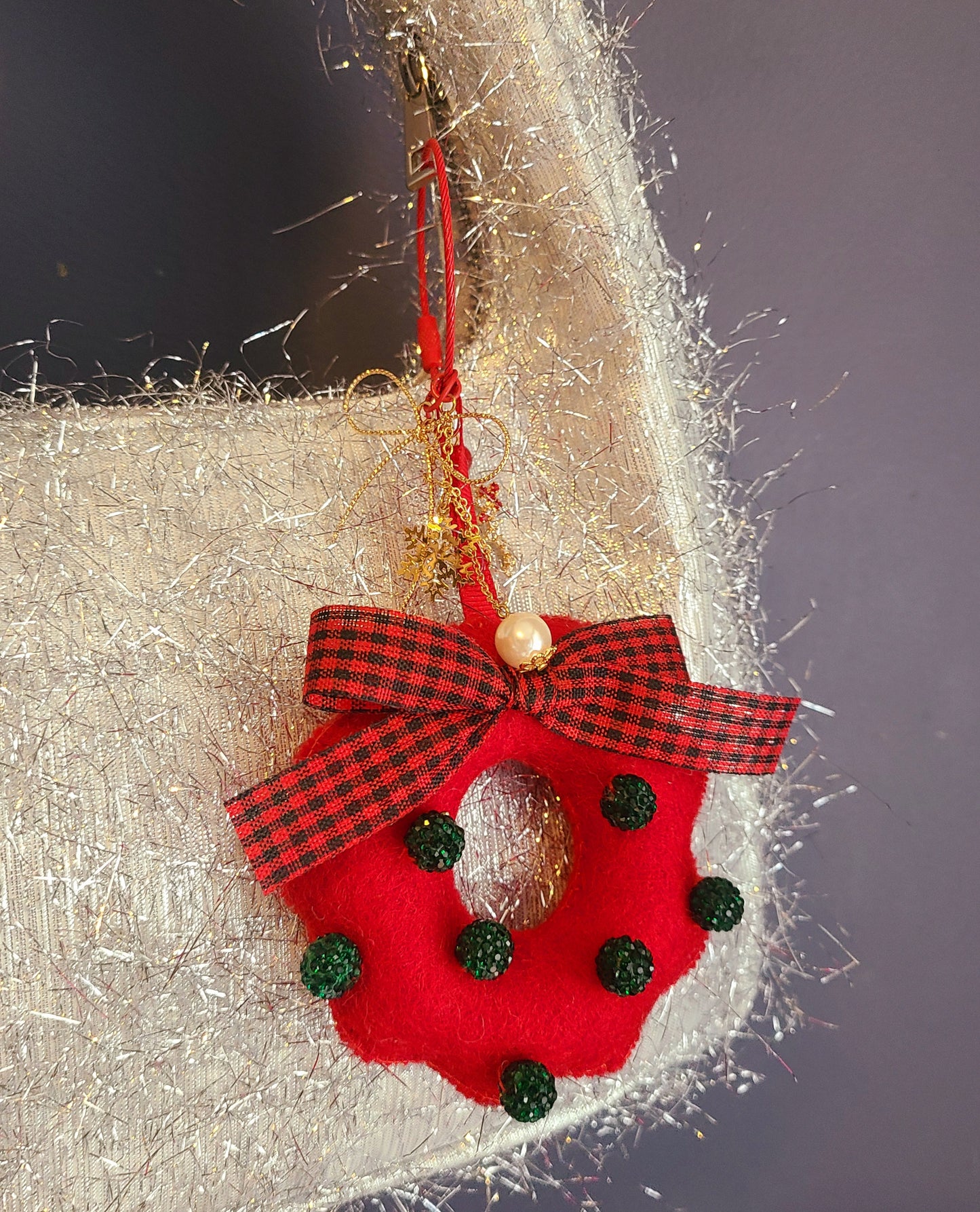 Handmade Wool Felt Mini Wreath Keychain, Bag Charm, Ornament